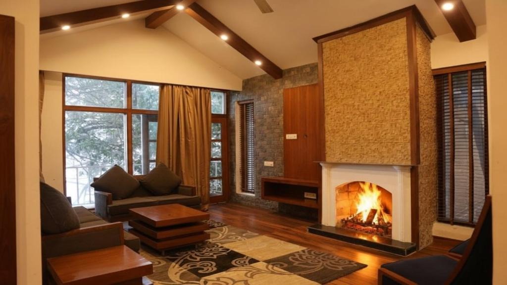 Luxury Suite Room With Himalayan or Forest View